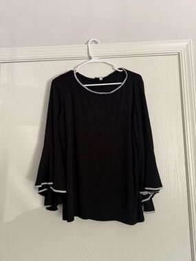 Chaus Black Long-Sleeve Bell Top with Silver Trim